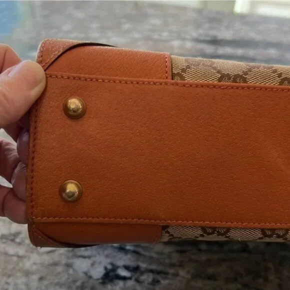 GUCCI Vintage Handbag GG Logo Brown Leather